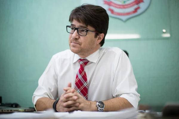 “Isso é uma vergonha”, desabafa delegado do Guará após liberação de traficantes presos em flagrante. Confira o vídeo