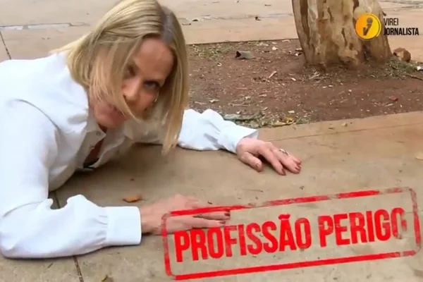 Imagem colorida de Claudete Troiano