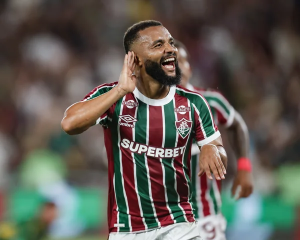 Após gol de Samuel Xavier, Zubeldía comenta importância dos laterais 1 54878666497 aad459c334 k