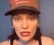 Jessie J anunciou pausa na carreira após diagnóstico de câncer de mama