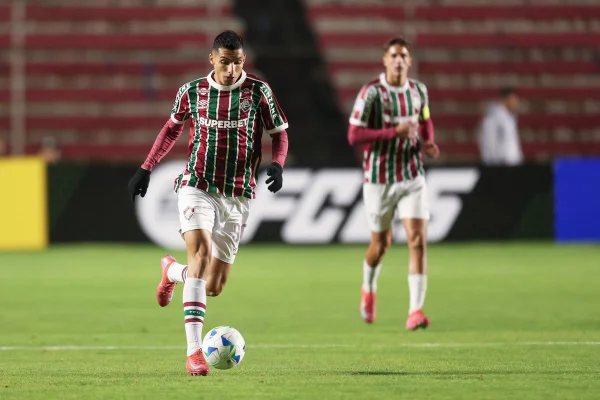 Imagem colorida de Serna, do Fluminense, na Sul-Americana contra o San José - metrópoles