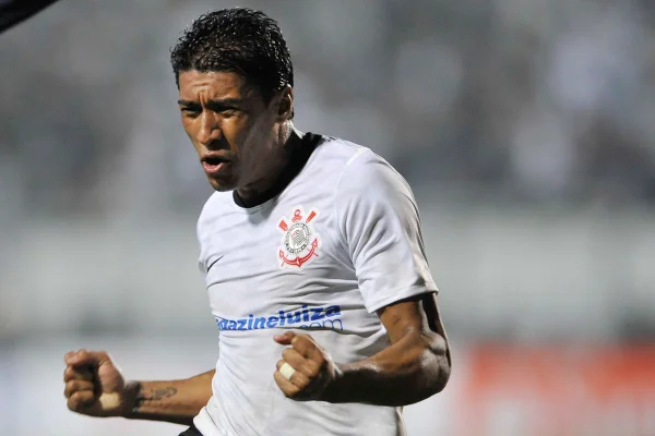 Corinthians Paulinho