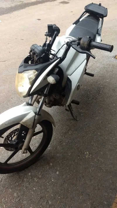 Vídeo. PM apreende adolescente com colete do GDF após roubo em imobiliária - destaque galeria