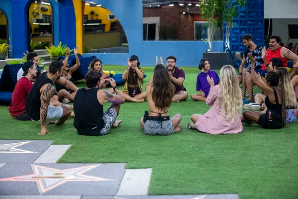 BBB20: Boninho concorda que brothers são “machos podres”