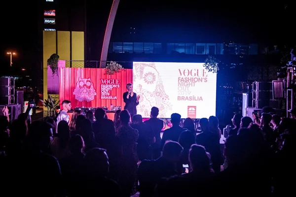 Vogue Fashion’s Night Out Brasília 2019 reúne influencers em preview
