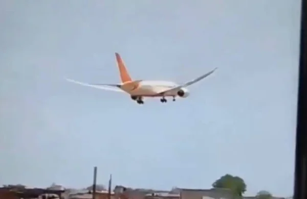 Imagem colorida de Air Índia - Metrópoles