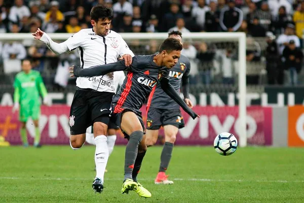 Corinthians termina o primeiro turno do Brasileirão invicto