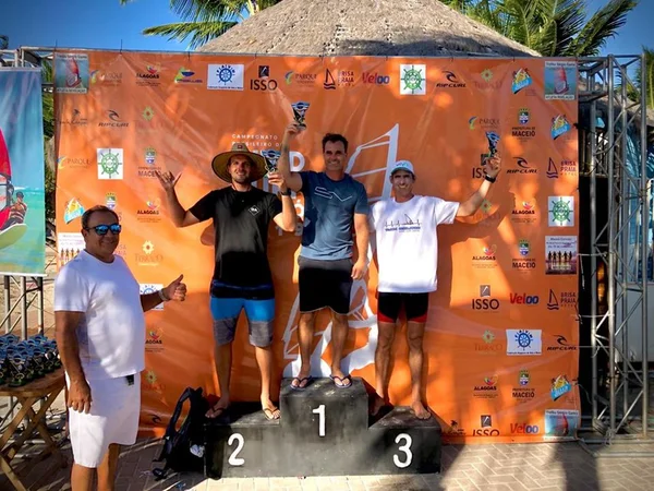 Velejador brasiliense vence Campeonato Brasileiro de Windsurf