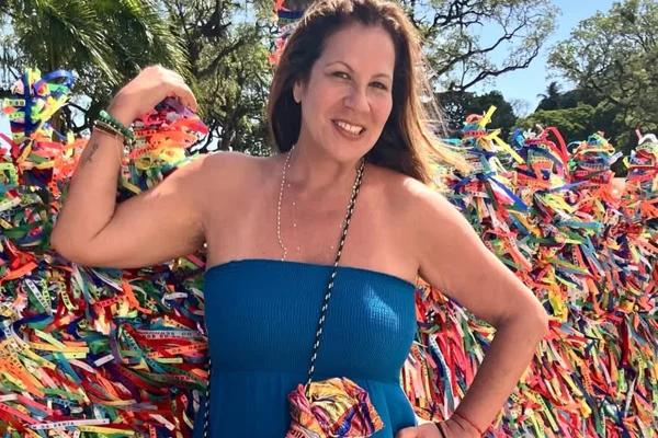 Carla Daniel desabafa antes de cirurgia: "13 meses com dores" - Metrópoles