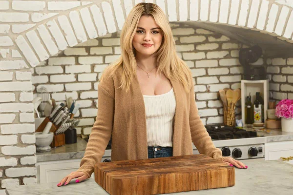 Selena + Chef