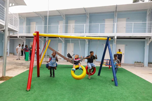 Prefeitura de São Paulo entrega primeira Vila Reencontro no extremo Leste da capital