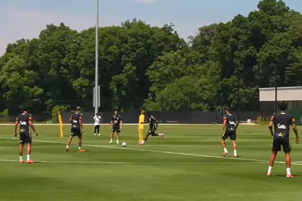 Copa: treino da Seleção indica cinco mudanças para jogo com Haiti - imagem 2 Copa: treino da Seleção indica cinco mudanças para jogo com Haiti - imagem 2