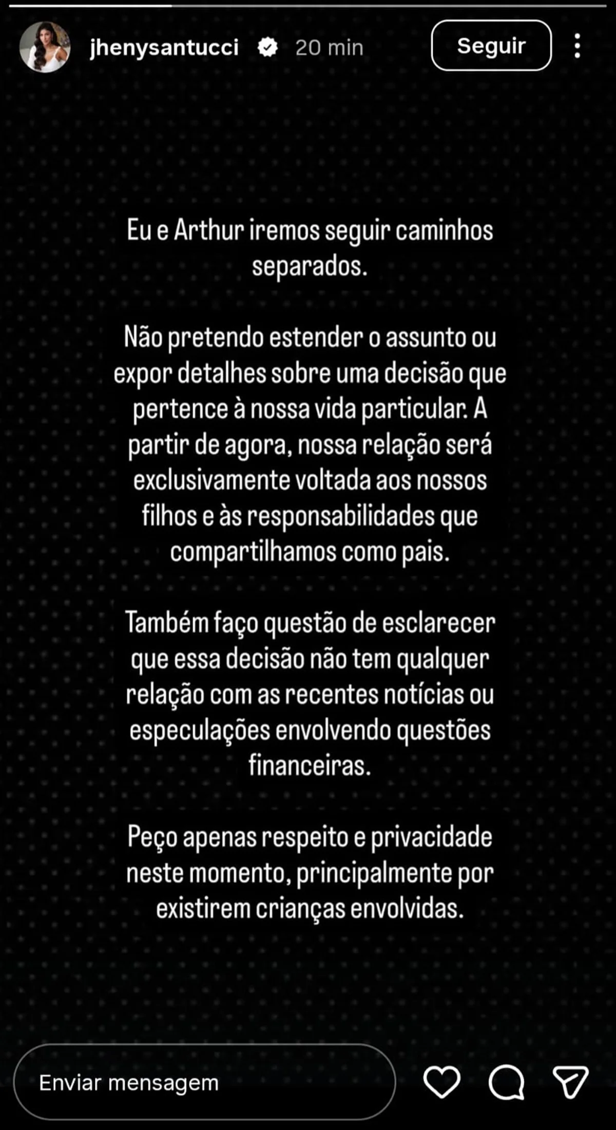 Jheny Santucci confirmou o fim do casamento com Arthur Aguiar no Instagram Jheny Santucci confirmou o fim do casamento com Arthur Aguiar no Instagram