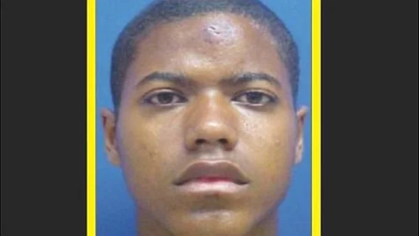 Imagem colorida do traficante Jean do 18, apontado como líder de grupo criminoso que atua no Morro do Dezoito (RJ) - Metrópoles