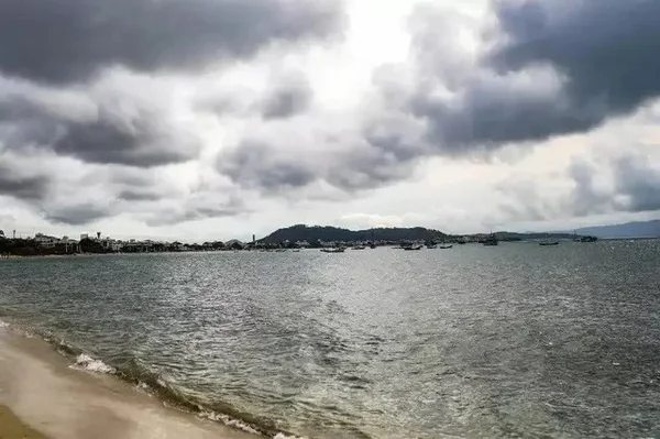 Praia em Santa Catarina