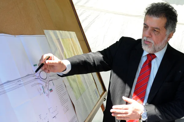 DER deixou de investir R$ 1,2 bi, inclusive na recuperação de viadutos