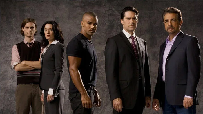 Mentes Criminosas<br>
12ª temporada <br>
Estreia: 15 de outubro Mentes Criminosas<br>
12ª temporada <br>
Estreia: 15 de outubro
