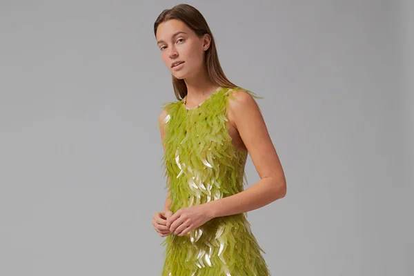 vestido de paetê
