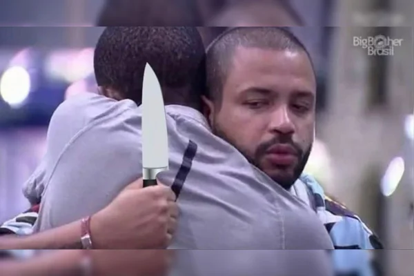 Youtuber dá sermão ao acreditar em montagem de BBB