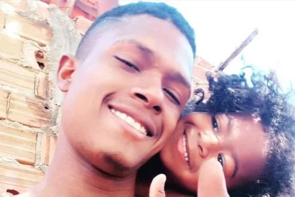 Imagem colorida de Francisco Eduardo Guimarães e a filha Ana Eloíse - Metrópoles