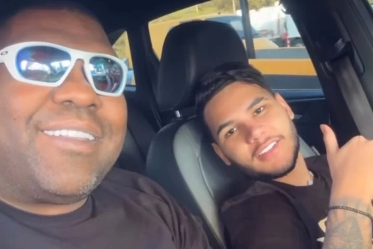 Filho de Deolane Bezerra, Kayky lembra carinho de Nego Jader com a mãe e desabafa Filho de Deolane Bezerra, Kayky lembra carinho de Nego Jader com a mãe e desabafa