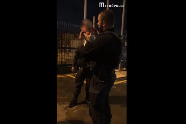 Vídeo. Policial penal do DF salva bebê que engasgou com leite materno