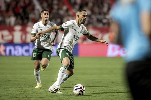 Goiás tenta vencer o Londrina como mandante após 27 anos; veja odds