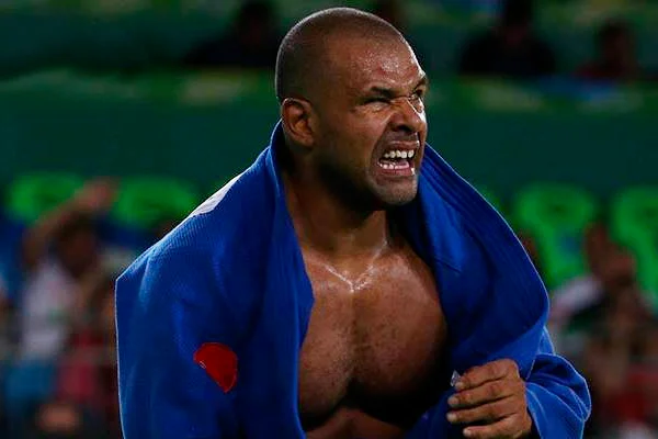 Antônio Tenório é prata no Rio-2016 e se aposenta das Paralimpíadas