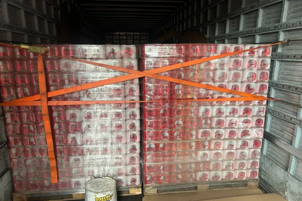 Rum, refri e sabão: Receita do DF recolhe R$ 2 mi em itens irregulares