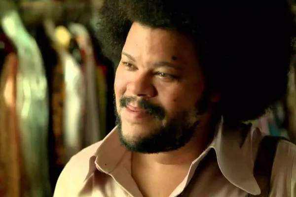 Babu Santana em cena do filme Tim Maia
