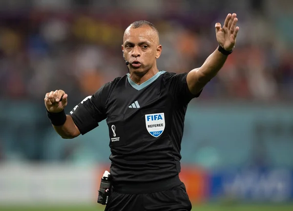 Árbitro Wilton Sampaio durante a partida das oitavas de final da Copa do Mundo da FIFA entre Holanda e EUA no Khalifa International Stadium em Doha, Catar - Metrópoles