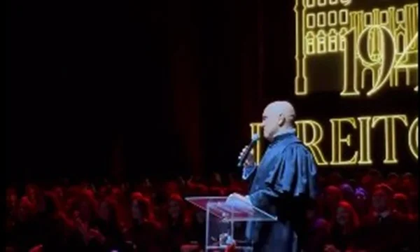Com Bolsonaro na Papudinha, Moraes brinca: “Fiz o que tinha que fazer”