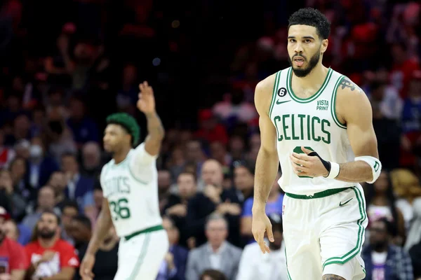 Celtics derrotam 76ers e semifinal do Leste vai para o 7º jogo