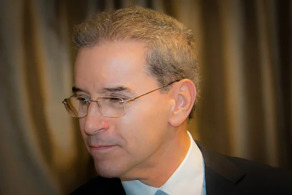 Luiz Estevão é absolvido da acusação de ter recebido valores indevidos da Infraero
