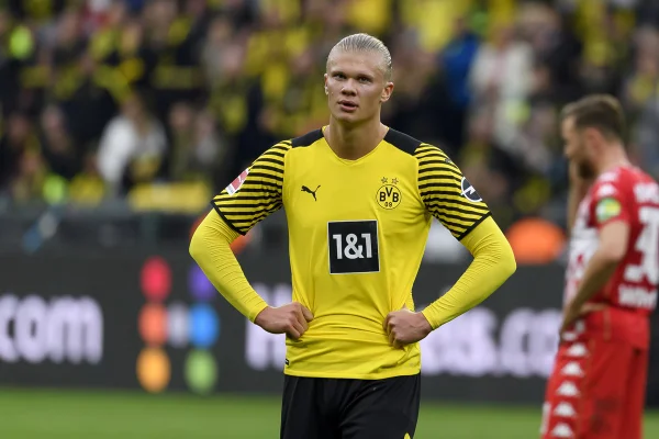 Real Madrid deve contratar Haaland apenas em 2023, diz jornal