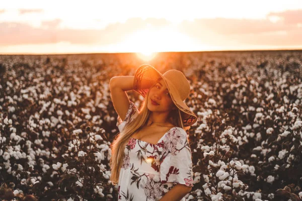 Como aproveitar a golden hour para fazer fotos em casa como um profissional