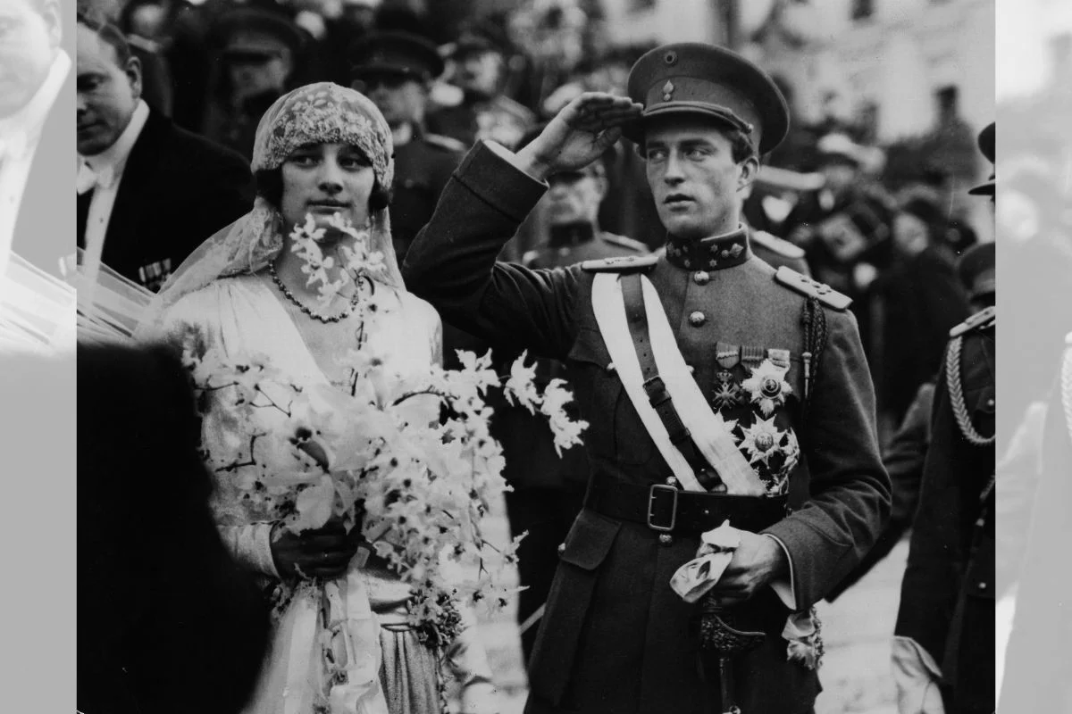 O cortejo a pé até a Catedral de Oslo encerrou os 13 dias de luto nacional e marcou a última aparição pública da princesa O cortejo a pé até a Catedral de Oslo encerrou os 13 dias de luto nacional e marcou a última aparição pública da princesa