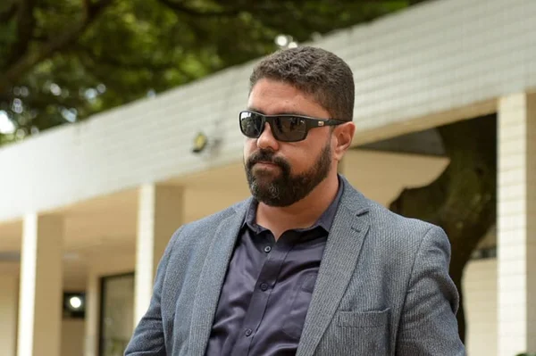 Daniel irmão de Camila de Oliveira, vítima de feminicídio
