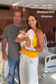 A avó Claudia Salomão celebra a chegada da primeira neta, Leona 