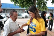 Paula Belmonte ouviu demandas da comunidade durante caminhada por Ceilândia e Itapoã Paula Belmonte ouviu demandas da comunidade durante caminhada por Ceilândia e Itapoã