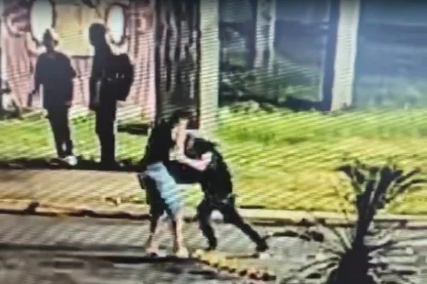 Ferido, criminoso se passa por vítima para conseguir socorro médico