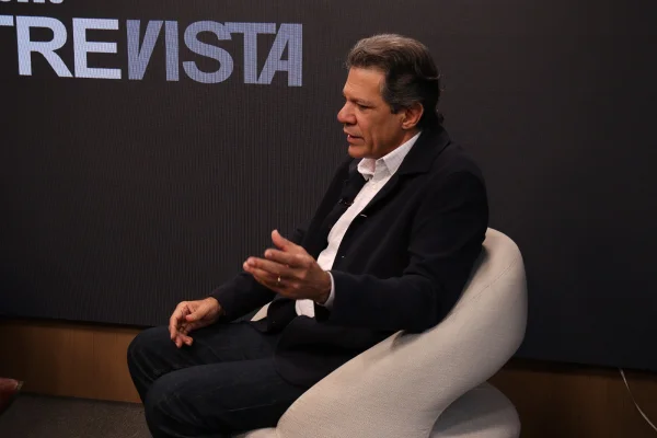 “Não deu certo em lugar nenhum”, diz Haddad sobre escolas cívico-militares - destaque galeria “Não deu certo em lugar nenhum”, diz Haddad sobre escolas cívico-militares - destaque galeria
