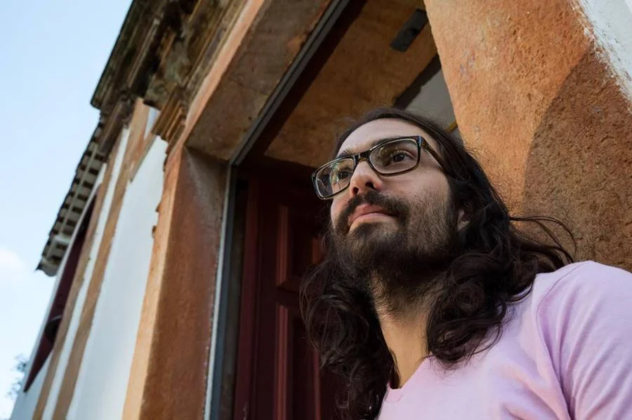 O diretor Gustavo Vinagre: Julia Katharine, também roteirista do filme ao lado do cineasta, venceu o troféu Helena Ignez na Mostra de Tiradentes, enquanto a produção foi eleita a melhor da Mostra Aurora, também no evento mineiro O diretor Gustavo Vinagre: Julia Katharine, também roteirista do filme ao lado do cineasta, venceu o troféu Helena Ignez na Mostra de Tiradentes, enquanto a produção foi eleita a melhor da Mostra Aurora, também no evento mineiro