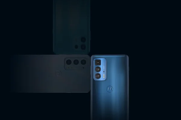Motorola Edge 20