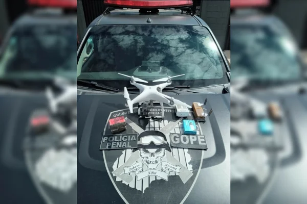 drone usado para entregar drogas em presídio