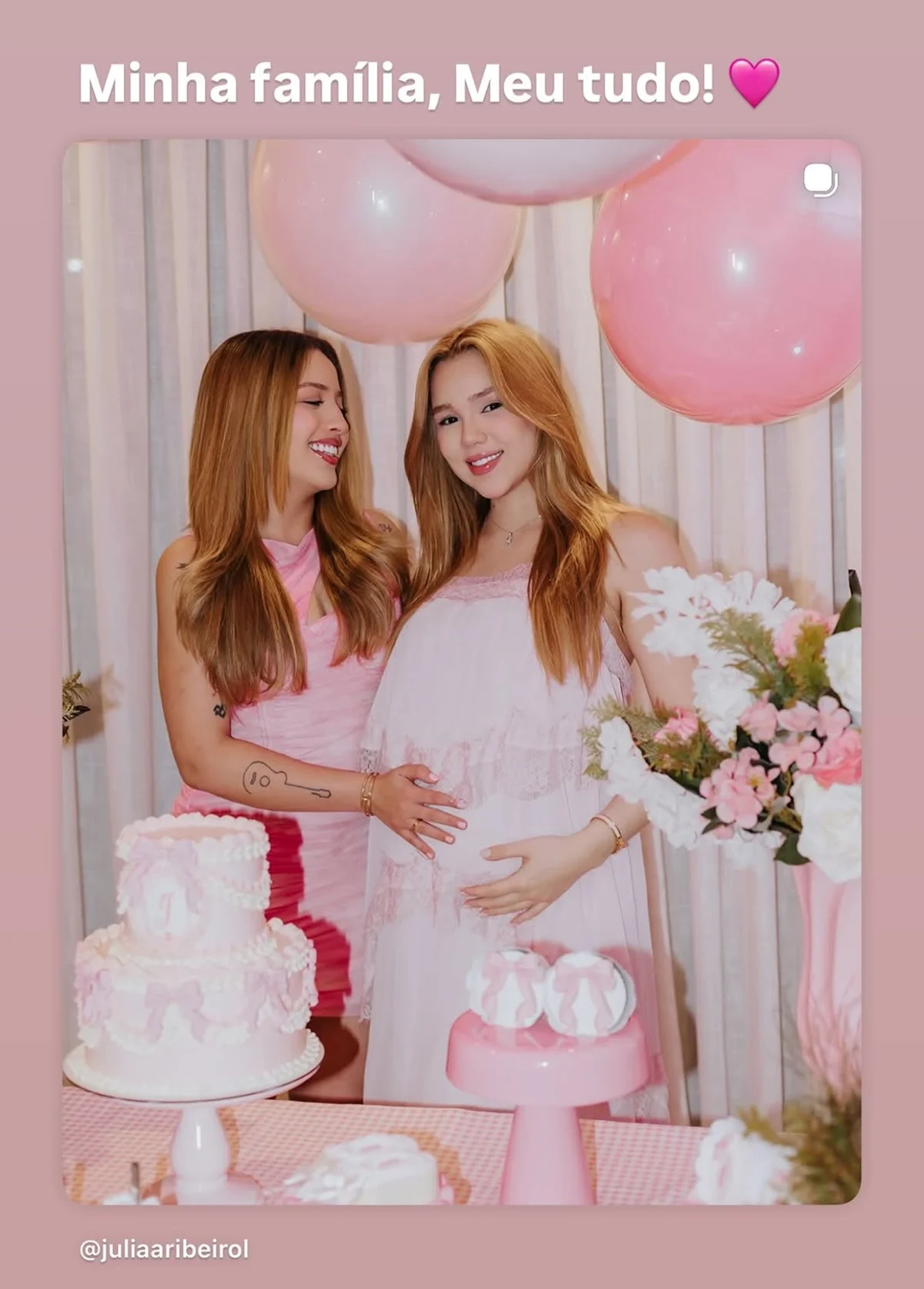 Mari Fernandez e Júlia Ribeiro mostram detalhes do chá de bebê da filha, Isabela Mari Fernandez e Júlia Ribeiro mostram detalhes do chá de bebê da filha, Isabela