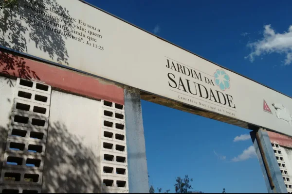 MG: vereador denuncia que família velou corpo em cozinha de cemitério