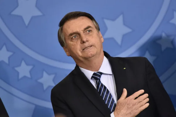 Em discurso conservador, Bolsonaro anuncia encontro com Edir Macedo