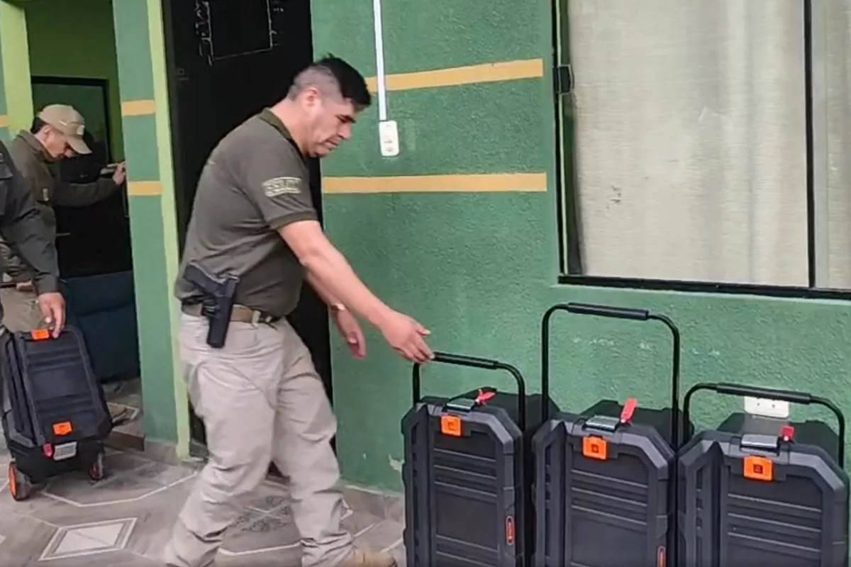 Grupo Dallas nega vínculo de dono com ouro achado em jato na Bolívia