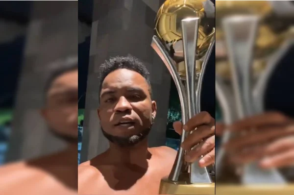 Carlos Alberto alfineta Gagibol e Arrascaeta após derrota do Flamengo